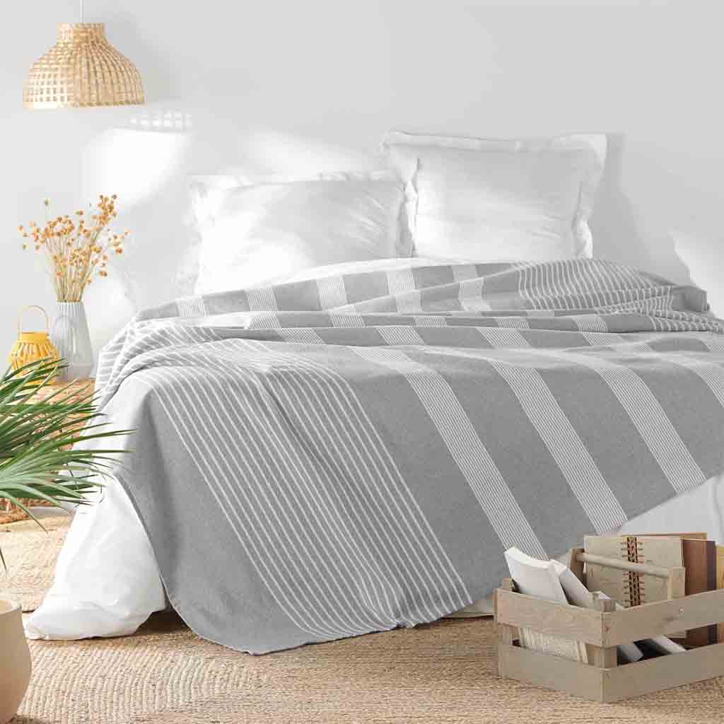 Couvre lit 2P 240x260cm coton/polyester tisse Adele gris